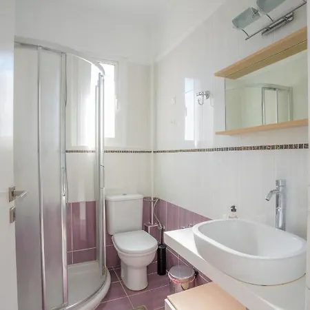 Aparthotel Lefkothea