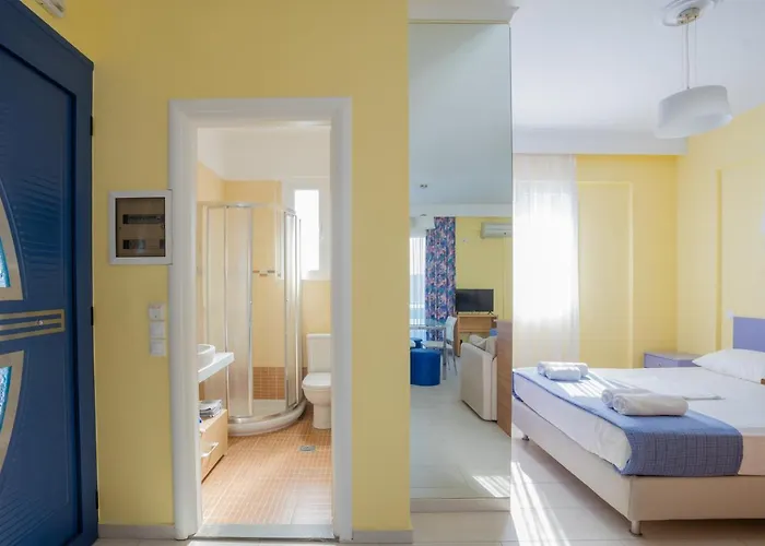 Apartmanhotel Lefkothea 3*