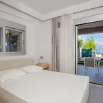 Aparthotel Lefkothea Nikiana