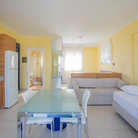 Lefkothea Apartmanhotel Nikiána